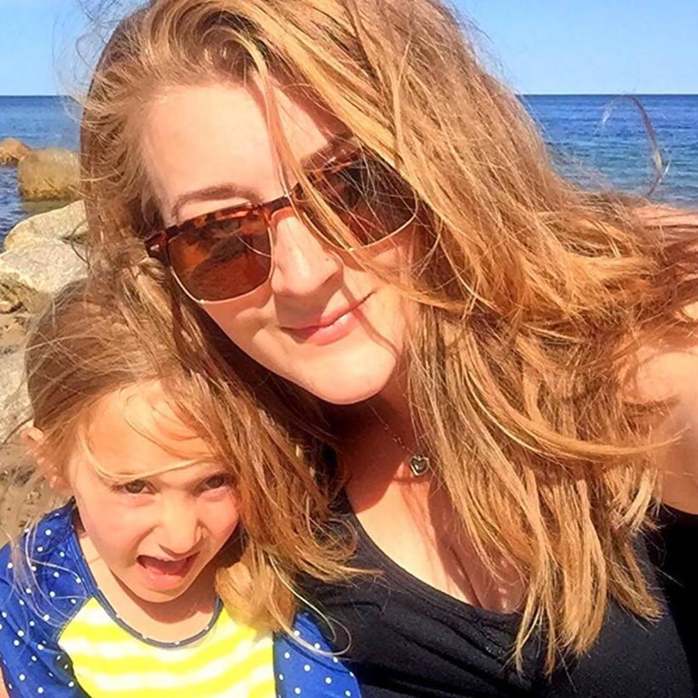 Meet your Posher, Valena